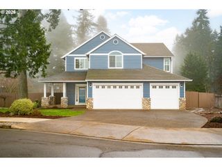 11736 FINNEGANS Way, Oregon City, OR 97045