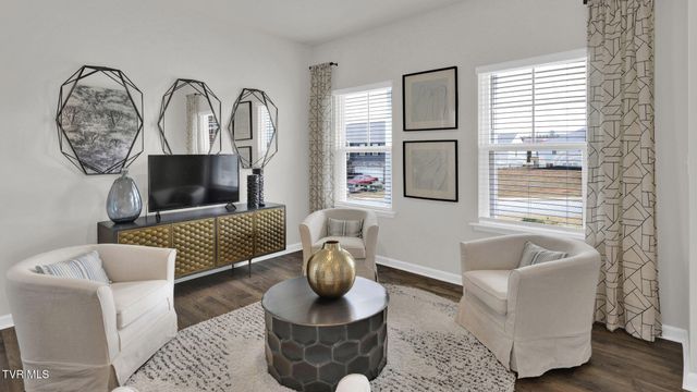 559 Fieldcrest Road, Blountville, TN 37617