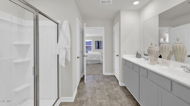 559 Fieldcrest Road, Blountville, TN 37617