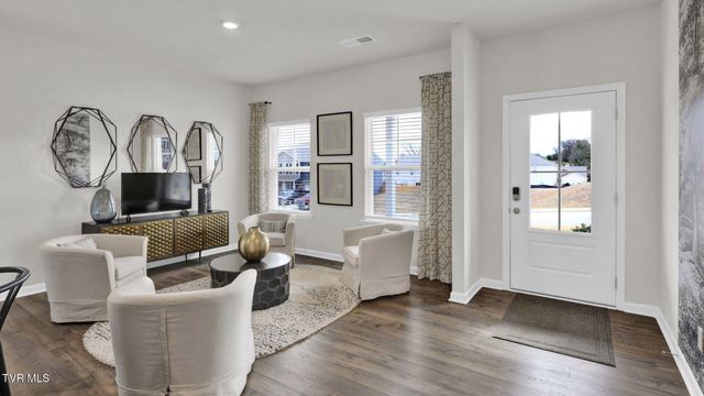 559 Fieldcrest Road, Blountville, TN 37617