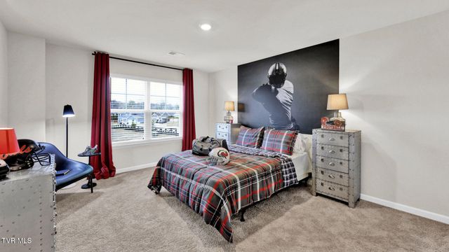 559 Fieldcrest Road, Blountville, TN 37617