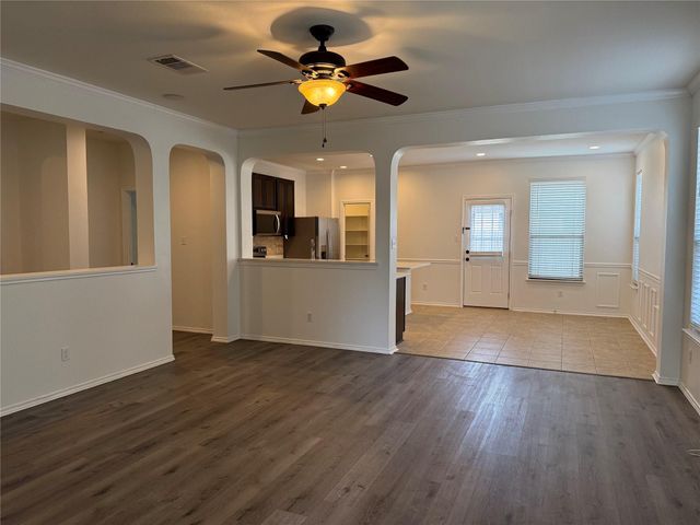 812 Watson WAY, Pflugerville, TX 78660