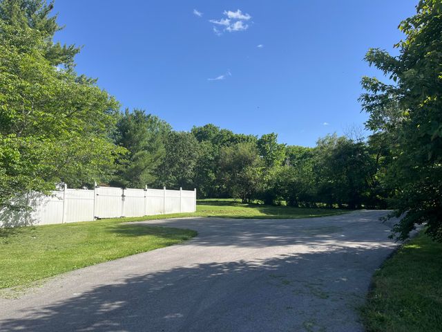 1068 Shakertown Road, Danville, KY 40422