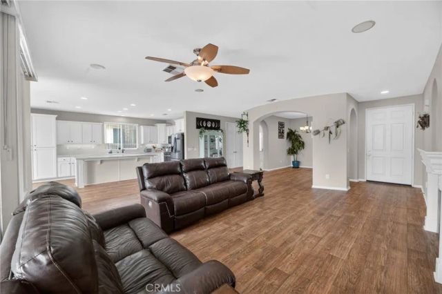 29428 Lake Hills, Menifee, CA 92585