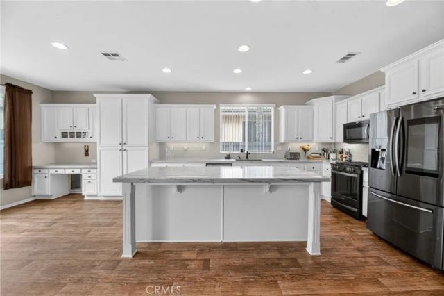 29428 Lake Hills, Menifee, CA 92585