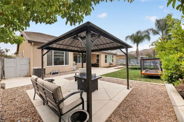 29428 Lake Hills, Menifee, CA 92585