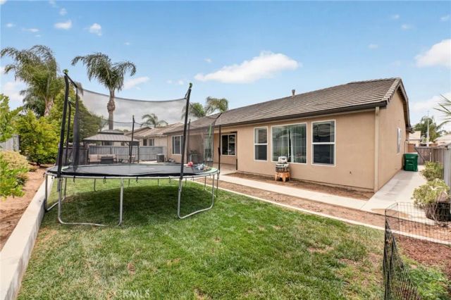 29428 Lake Hills, Menifee, CA 92585