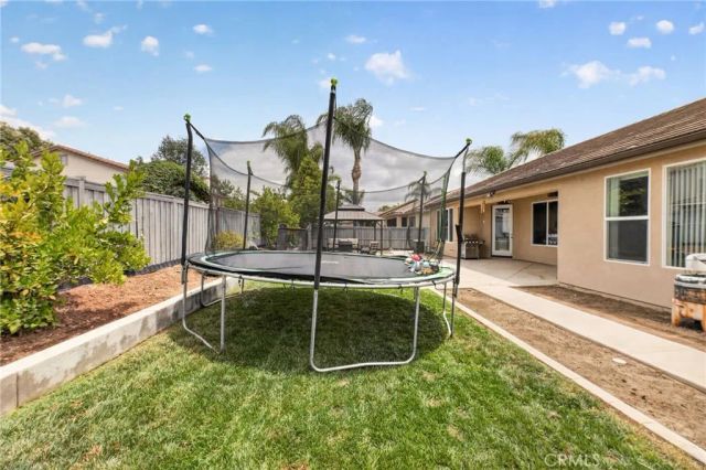 29428 Lake Hills, Menifee, CA 92585