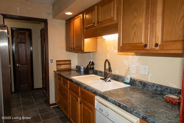 2131 Seneca Dr, Madison, IN 47250