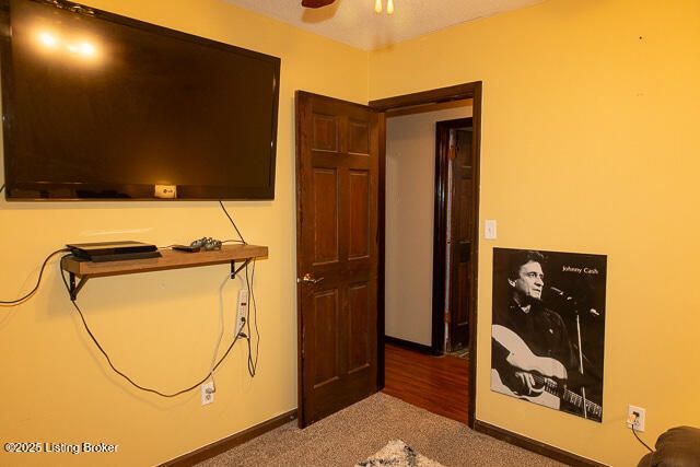 2131 Seneca Dr, Madison, IN 47250