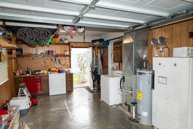 2131 Seneca Dr, Madison, IN 47250