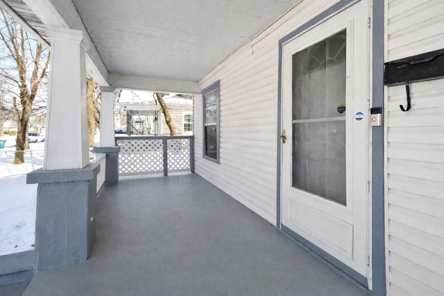 2212 N Howard Avenue, Springfield, MO 65803