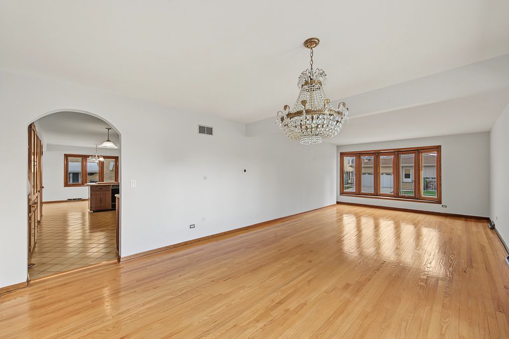 4700 N Chester Avenue, Chicago, IL 60656 — photo 3