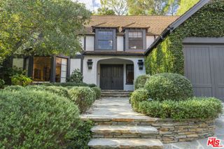 13176 Boca De Canon Lane, Los Angeles, CA 90049