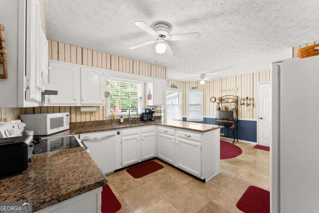 1087 Spring Mill Drive SW, Lilburn, GA 30047