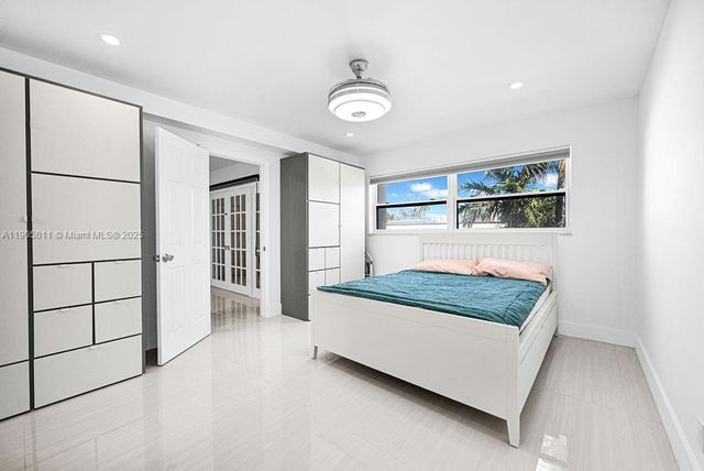 410 SE 2nd St 223, Hallandale Beach, FL 33009