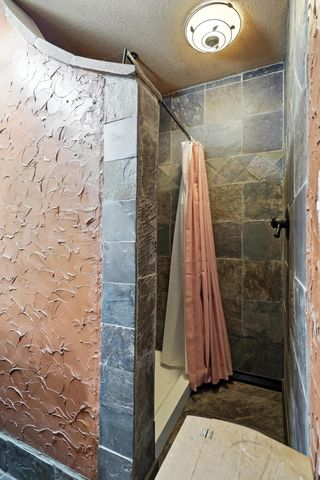 21078 Colt Lane, Diamond, MO 64840