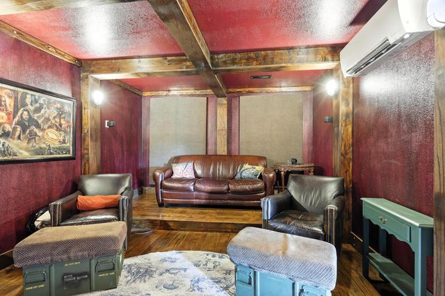 21078 Colt Lane, Diamond, MO 64840