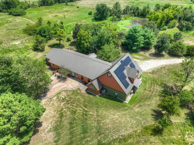 21078 Colt Lane, Diamond, MO 64840