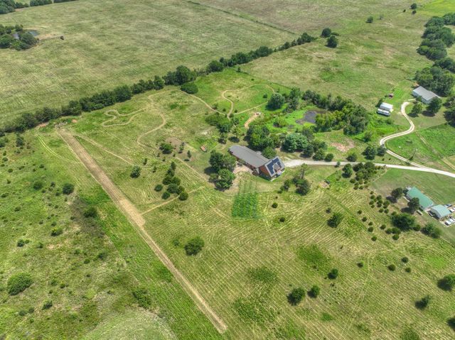 21078 Colt Lane, Diamond, MO 64840