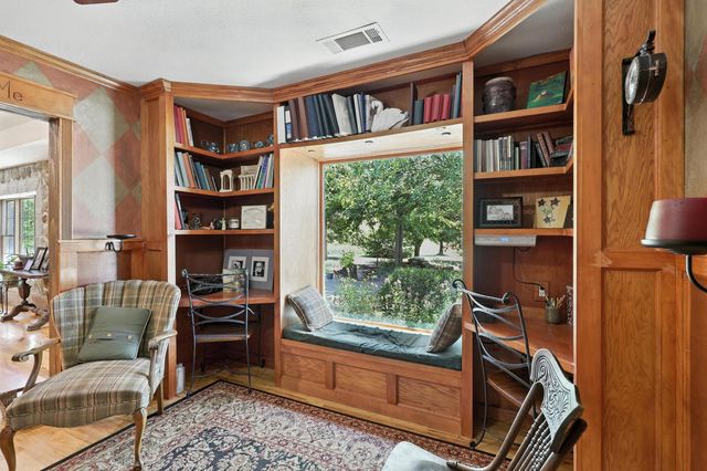 21078 Colt Lane, Diamond, MO 64840