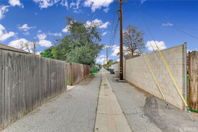 1481 Bonita Avenue, La Verne, CA 91750