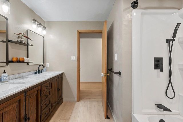 231 SIOUX LANE, Green Bay, WI 54301