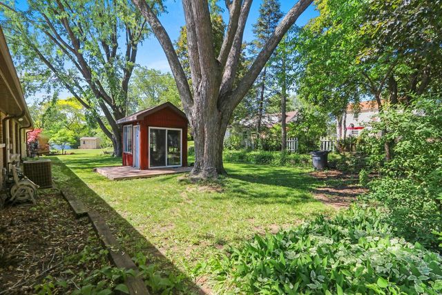 231 SIOUX LANE, Green Bay, WI 54301