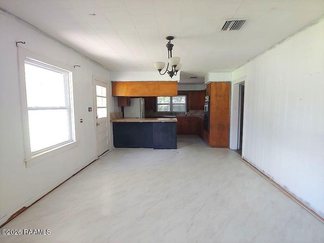 114 Decuir Street, New Iberia, LA 70560
