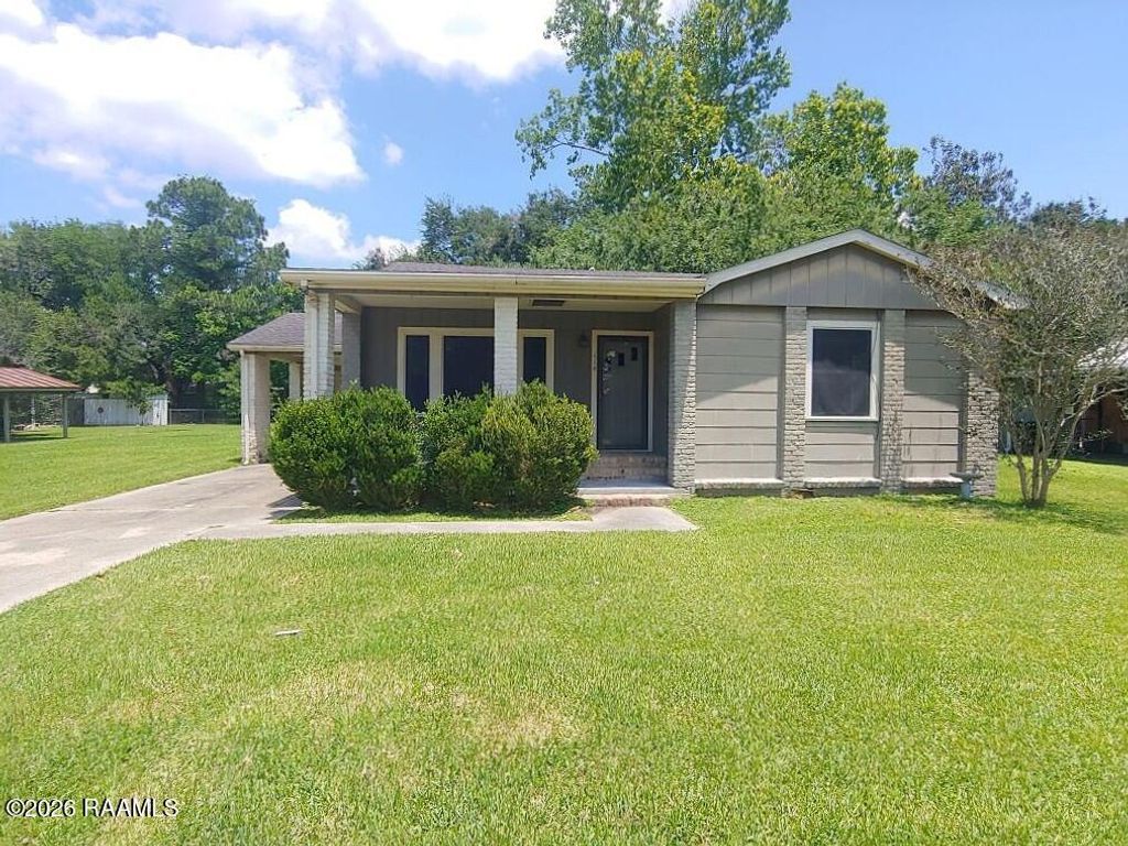 114 Decuir Street, New Iberia, LA 70560