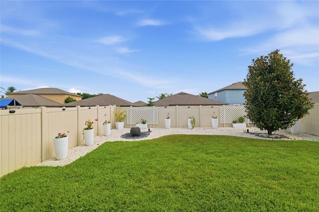 9731 IVORY DR, Ruskin, FL 33573