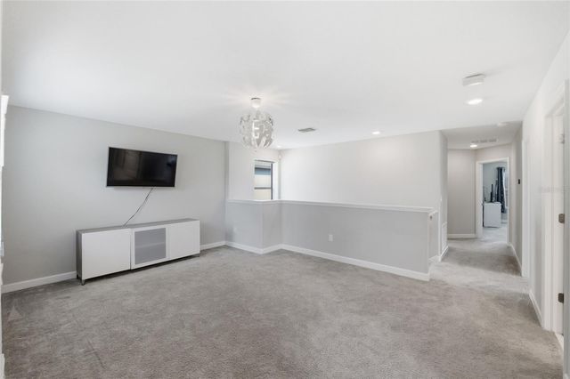 9731 IVORY DR, Ruskin, FL 33573