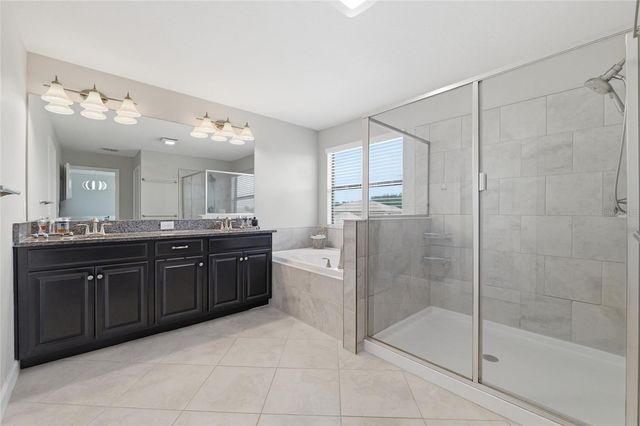 9731 IVORY DR, Ruskin, FL 33573