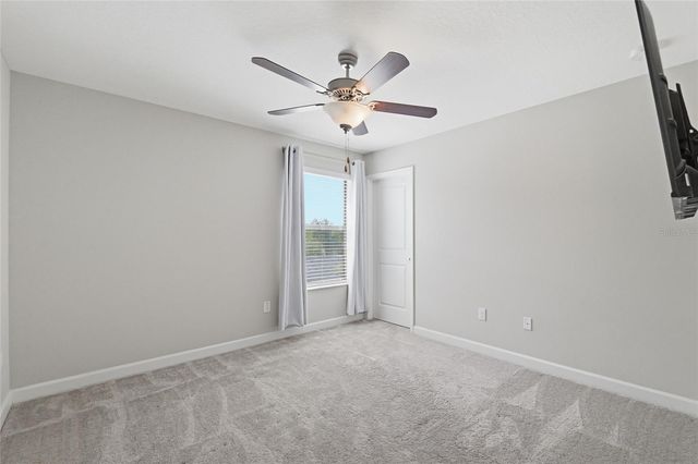9731 IVORY DR, Ruskin, FL 33573