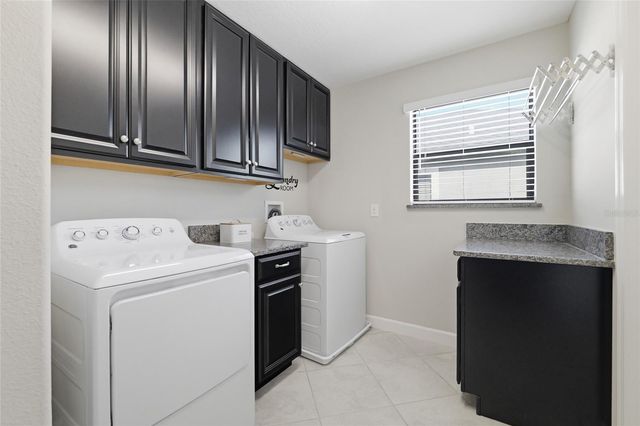 9731 IVORY DR, Ruskin, FL 33573
