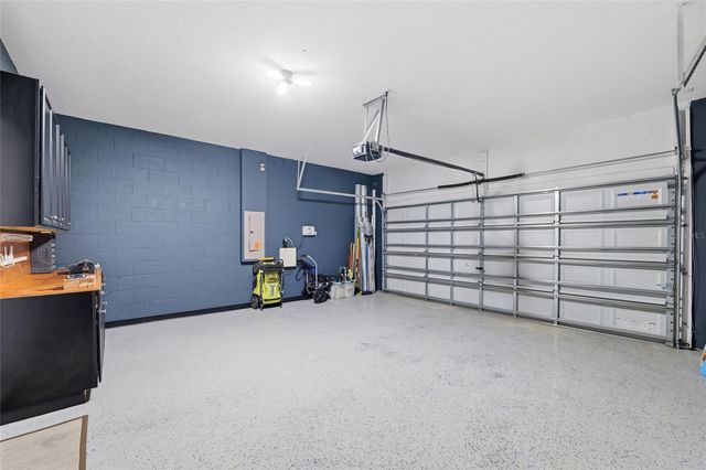 9731 IVORY DR, Ruskin, FL 33573