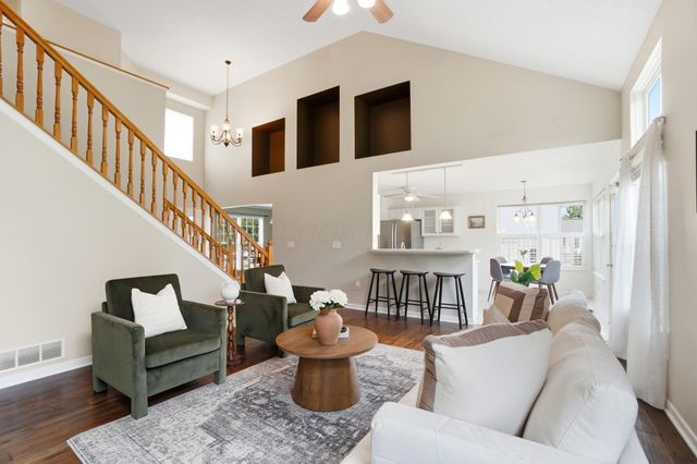 6043 Congressional Drive, Westerville, OH 43082