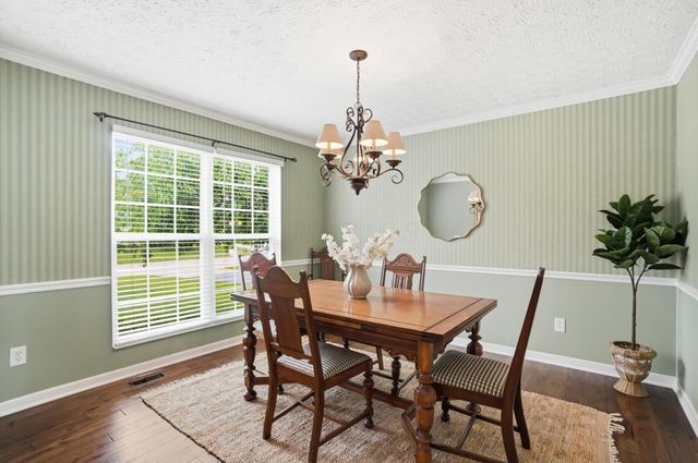 6043 Congressional Drive, Westerville, OH 43082