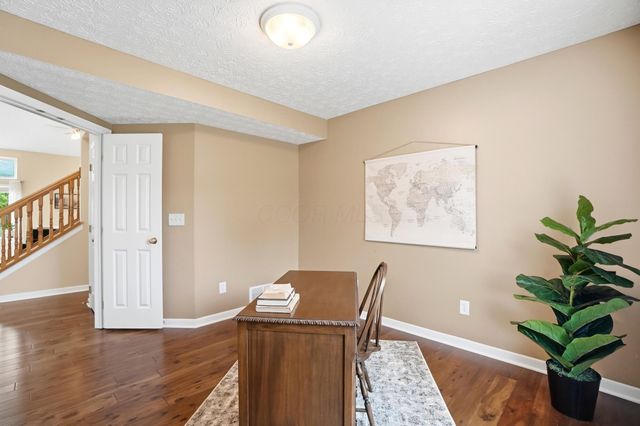 6043 Congressional Drive, Westerville, OH 43082