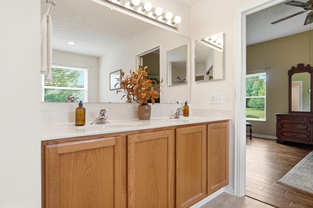 6043 Congressional Drive, Westerville, OH 43082