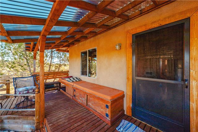 19816 S Gold Mine Road, Yucca, AZ 86438