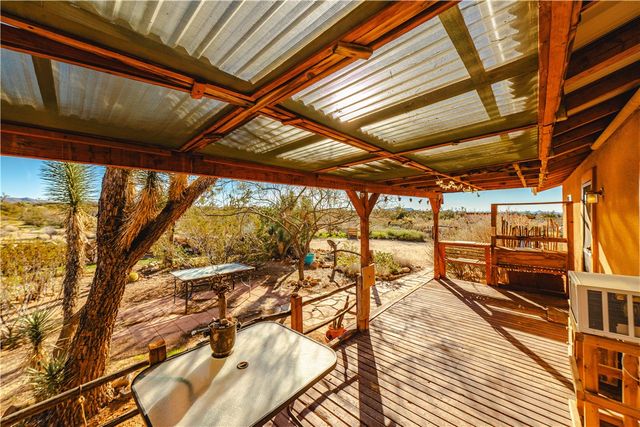 19816 S Gold Mine Road, Yucca, AZ 86438