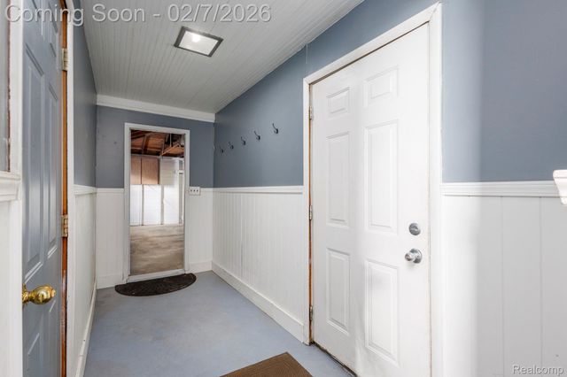 24831 Cottage Lane, Warren, MI 48089