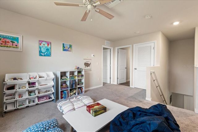 2737 E PRICE BOULEVARD, North Port, FL 34288