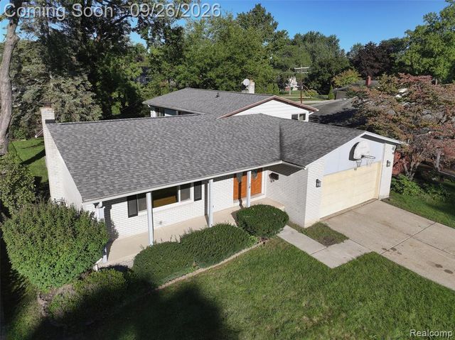 14377 Cranston Street, Livonia, MI 48154