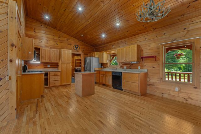 7470 Moreland Road, Moscow Twp, MI 49250