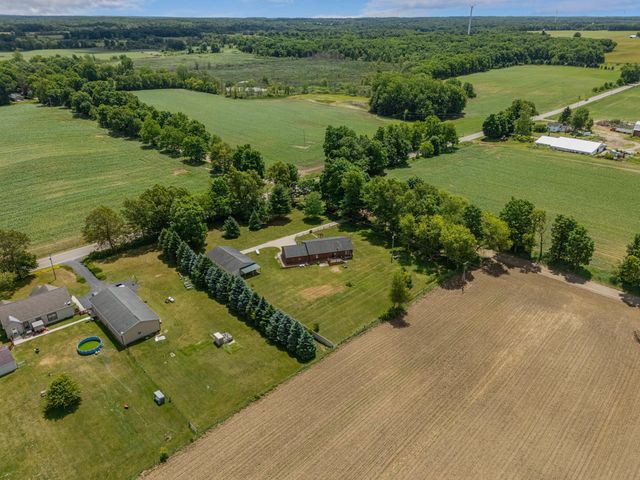 7470 Moreland Road, Moscow Twp, MI 49250