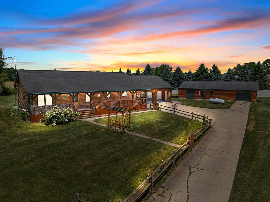 7470 Moreland Road, Moscow Twp, MI 49250
