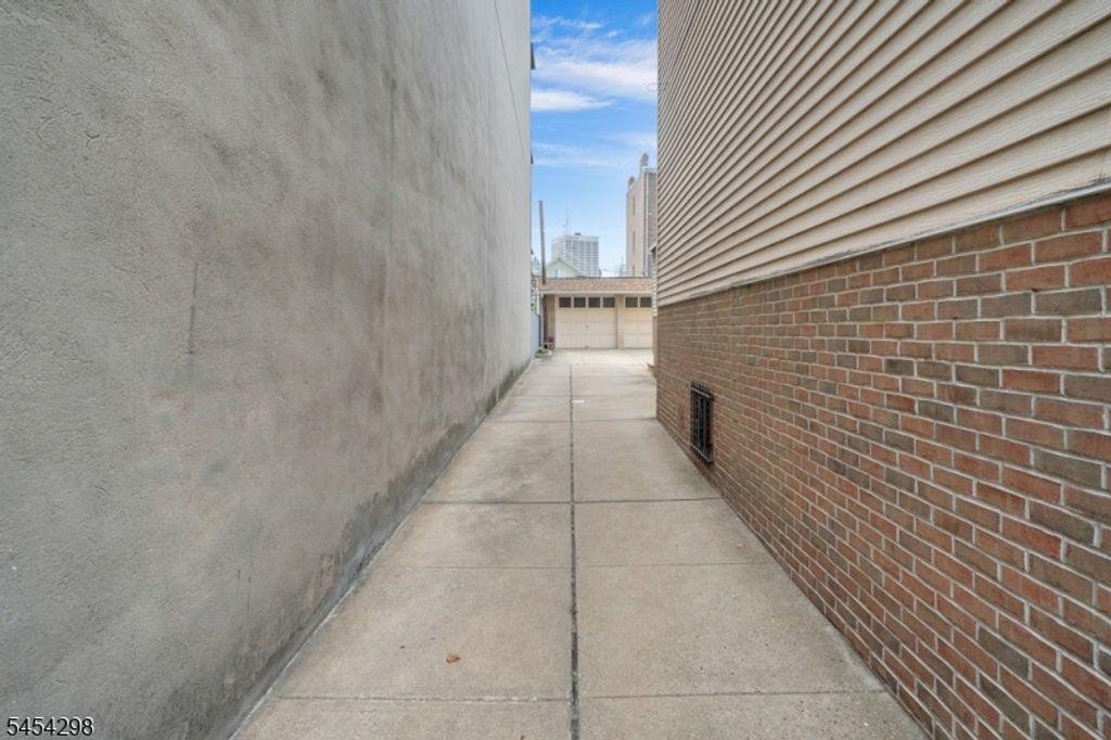 57 Madison St, Newark City, NJ 07105 — photo 3