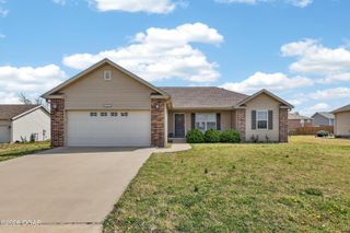2117 Park Place, Joplin, MO 64804